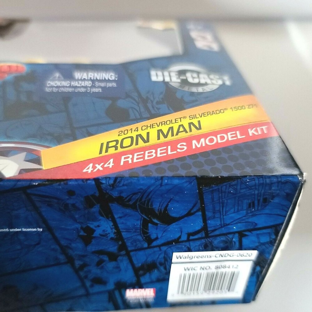 Marvel 4x4 Rebels Die Cast Model Kit Cap America Iron Man Spider-Man Black Widow - Picture 5 of 8
